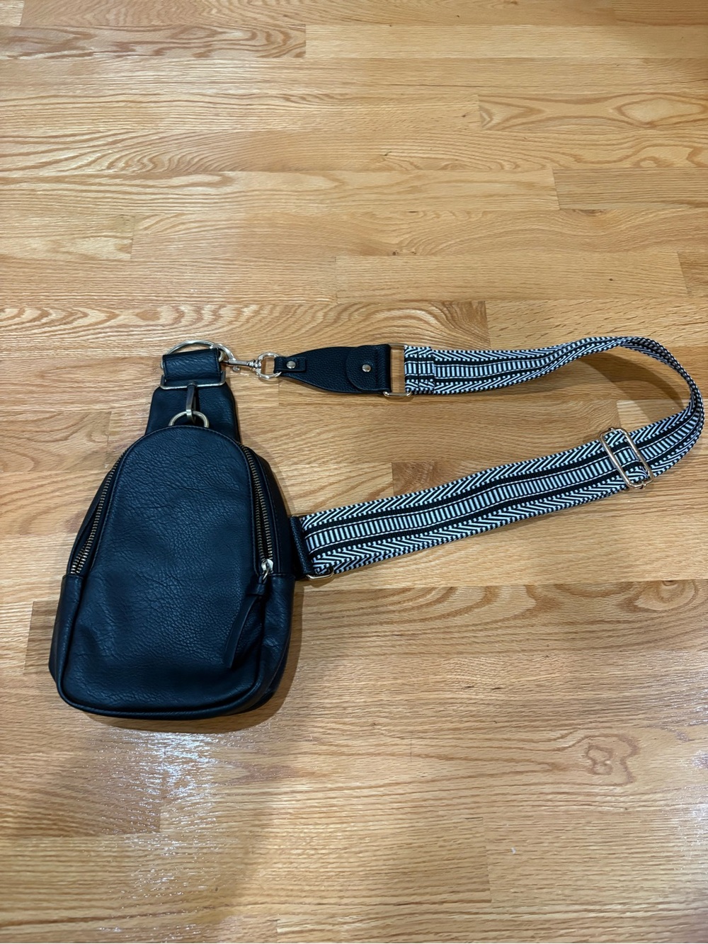 Urban Originals for Anthropologie Black Crossbody Sling Black-and White Strap